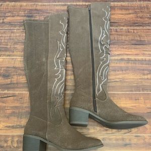 NWT Forever 21 thigh high brown boots size 9